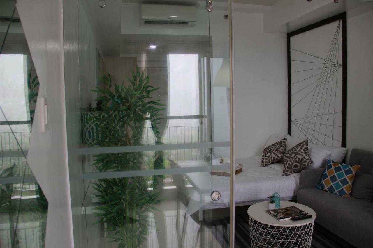 Smdc Wind Residences Tagaytay With Balcony 19Th Floor Tagaytay City Exterior foto